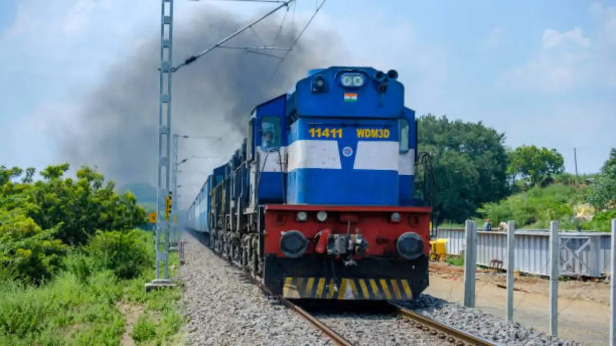 Indian Railways JE Recruitment 2026: 4098 पद, पे-लेवल-6, जानें आवेदन की पूरी डिटेल