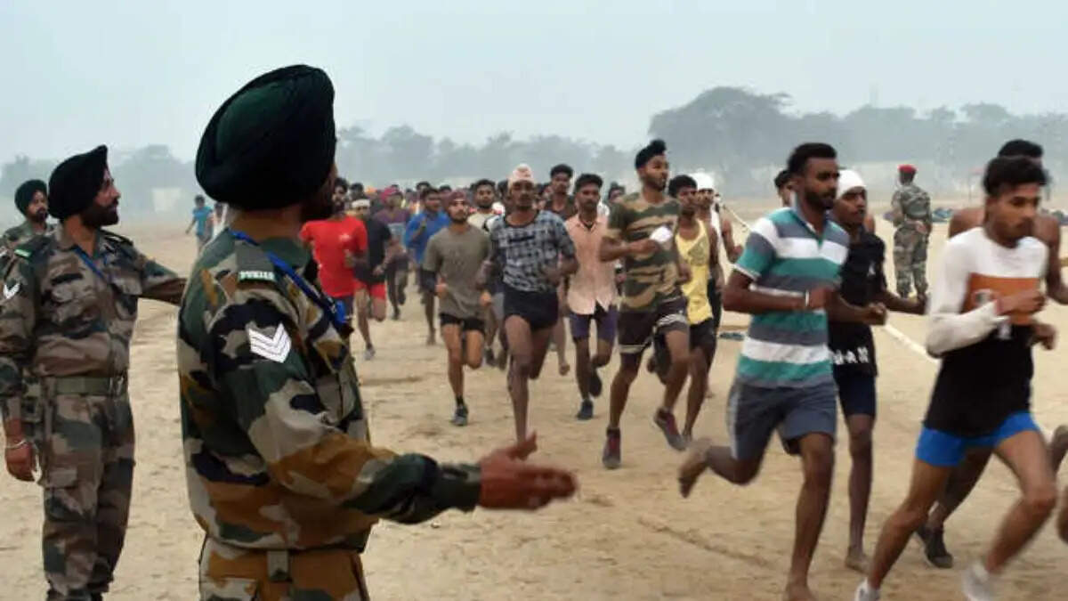 अग्निवीर भर्ती 2026: रोहतक राजीव गांधी स्पोर्ट्स कॉम्प्लेक्स में 22 जुलाई से शुरू होगी रैली