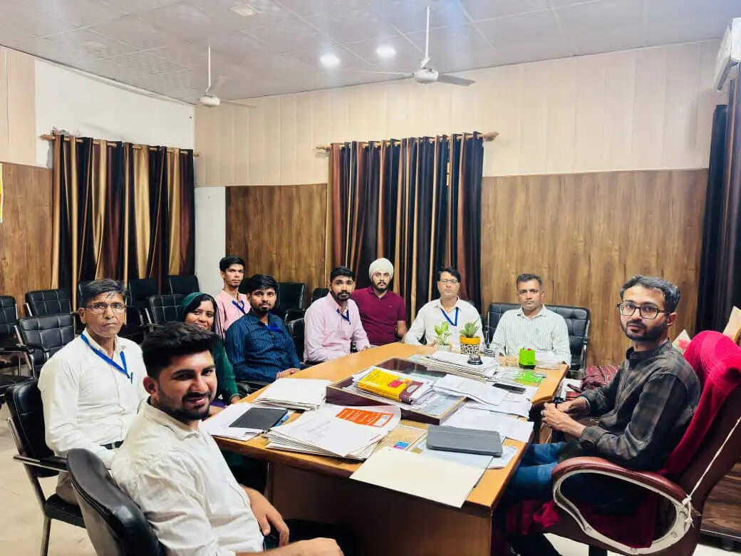 NRUDO और बीडीपीओ कार्यालय की बैठक: शिक्षा, पर्यावरण और नशामुक्ति पर जोर