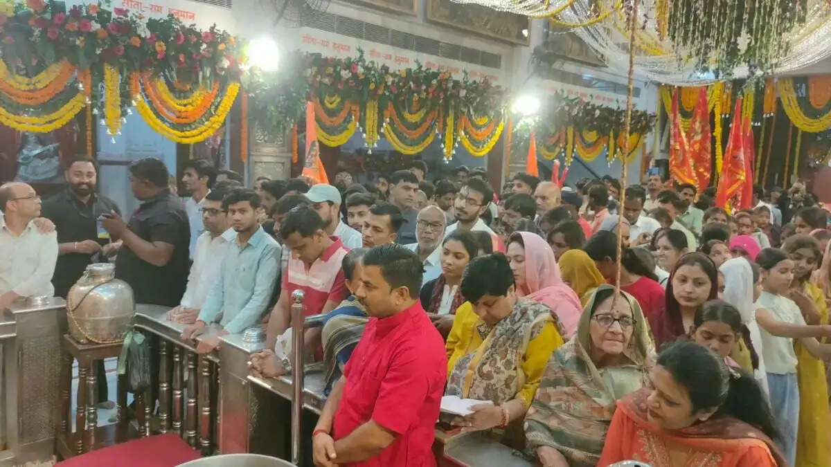 सिरसा सालासर धाम शरद पूर्णिमा पर श्रद्धालुओं का सैलाब