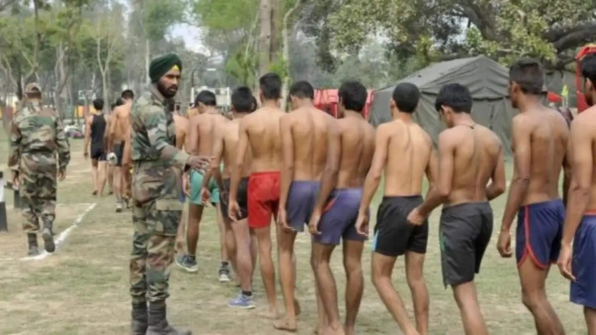 हरियाणा में अग्निपथ योजना के तहत 20 जुलाई 2026 से चार चरणों में सेना भर्ती रैलियां, रोहतक भिवानी अंबाला हिसार में होगी भर्ती
