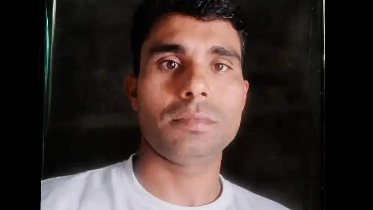 फतेहाबाद के गांव झलनियां में टाइल मिस्त्री की हत्या का मामला
